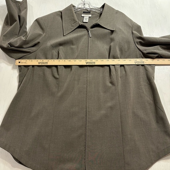 Avenue Women’s Stretch Zip Front Blazer Jacket Gray Size 22/24 Career Work - Picture 3 of 6